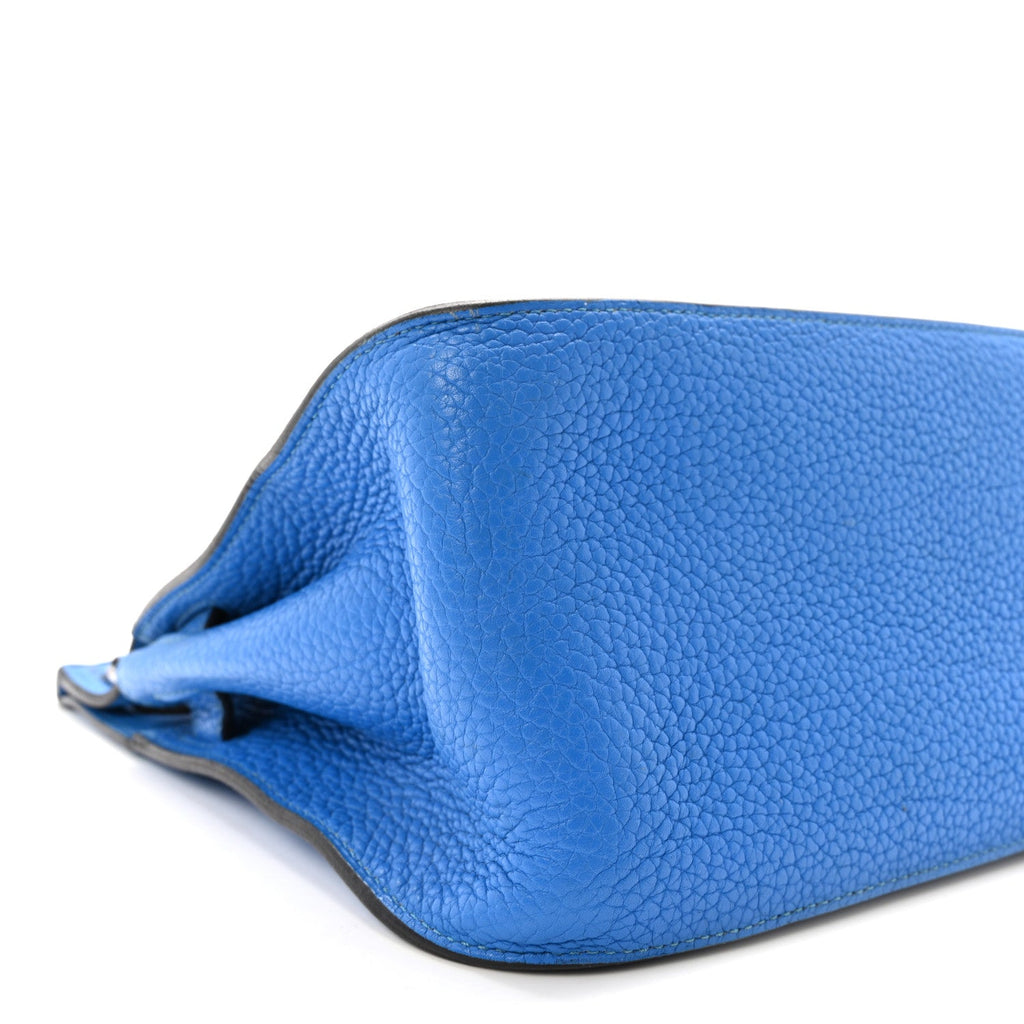Taurillon Clemence Jypsiere 28 Bleu Hydra