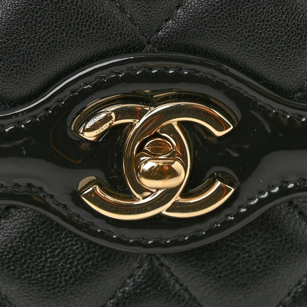 Lambskin Patent Calfskin Quilted Hold The Line CC Wallet On Chain WOC Black