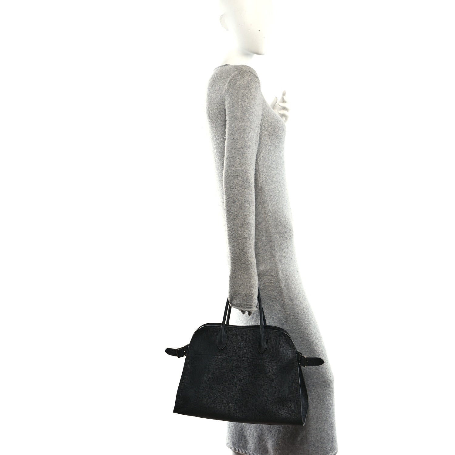 Matte Grained Calfskin Soft Margaux 15 Black