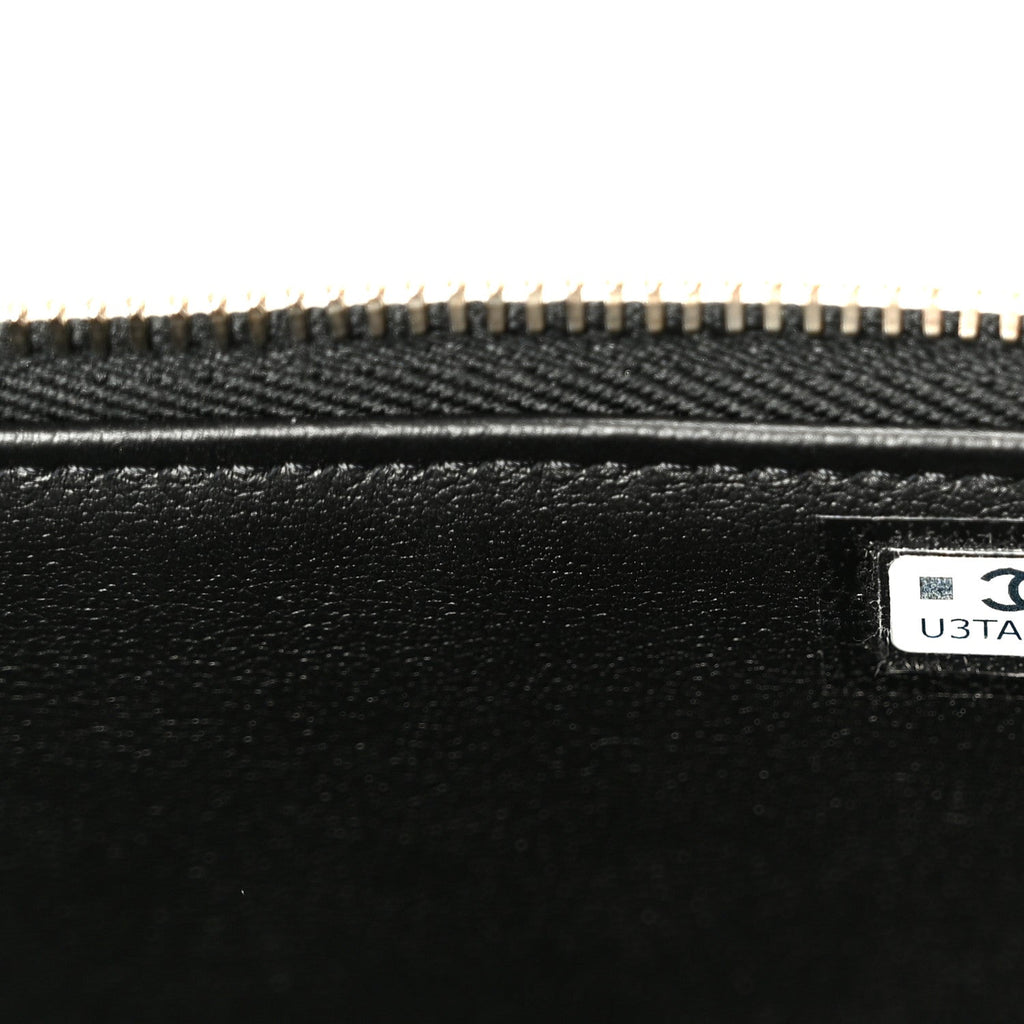 Shiny Lambskin Quilted CC Links Small Vanity Case With Chain Black