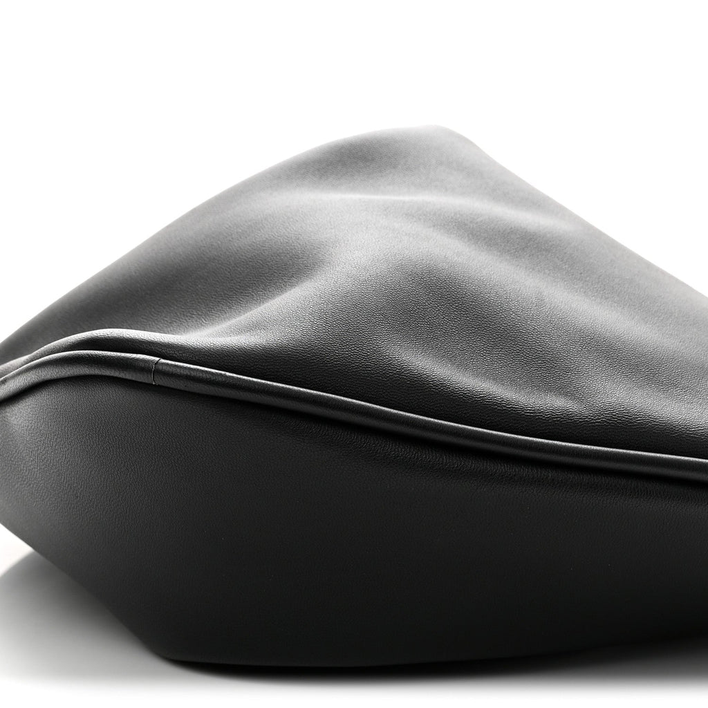 Lambskin Le Coeur Soft Clutch Black