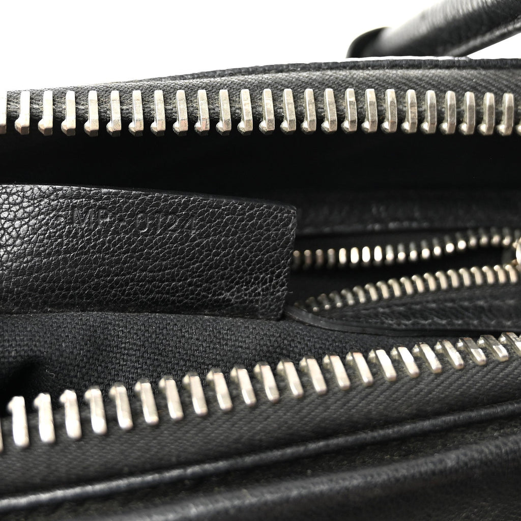 Sugar Goatskin Medium Antigona Black Black