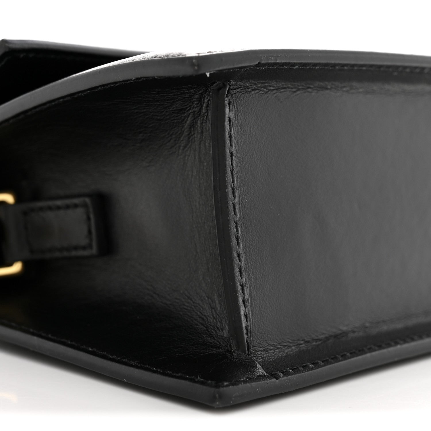 Smooth Calfskin Le Chiquito Noeud Black