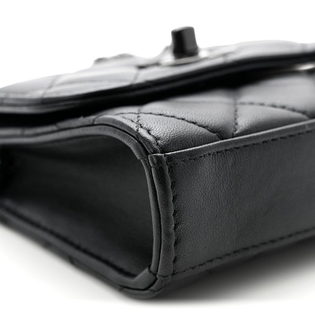 Lambskin Quilted Mini Trendy CC Chain Wallet So Black