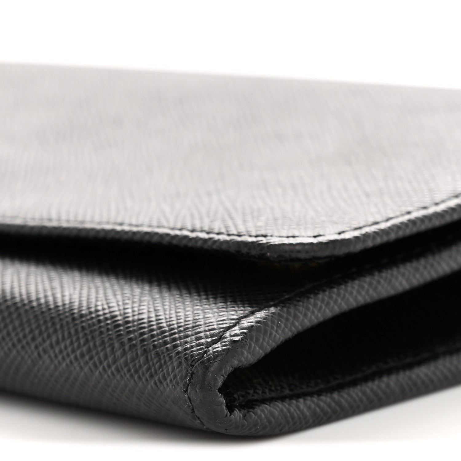Saffiano Metal Oro Chain Wallet Black