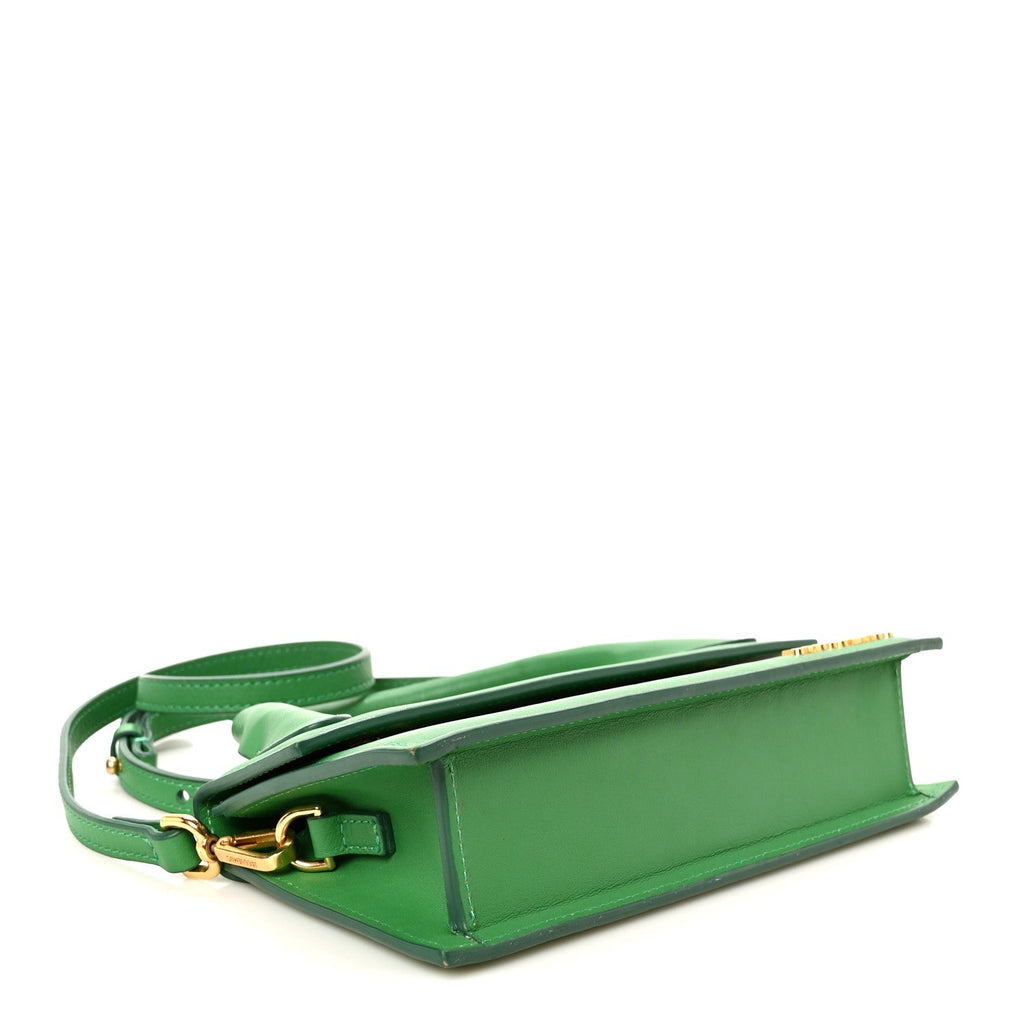 Smooth Calfskin Le Chiquito Long Green