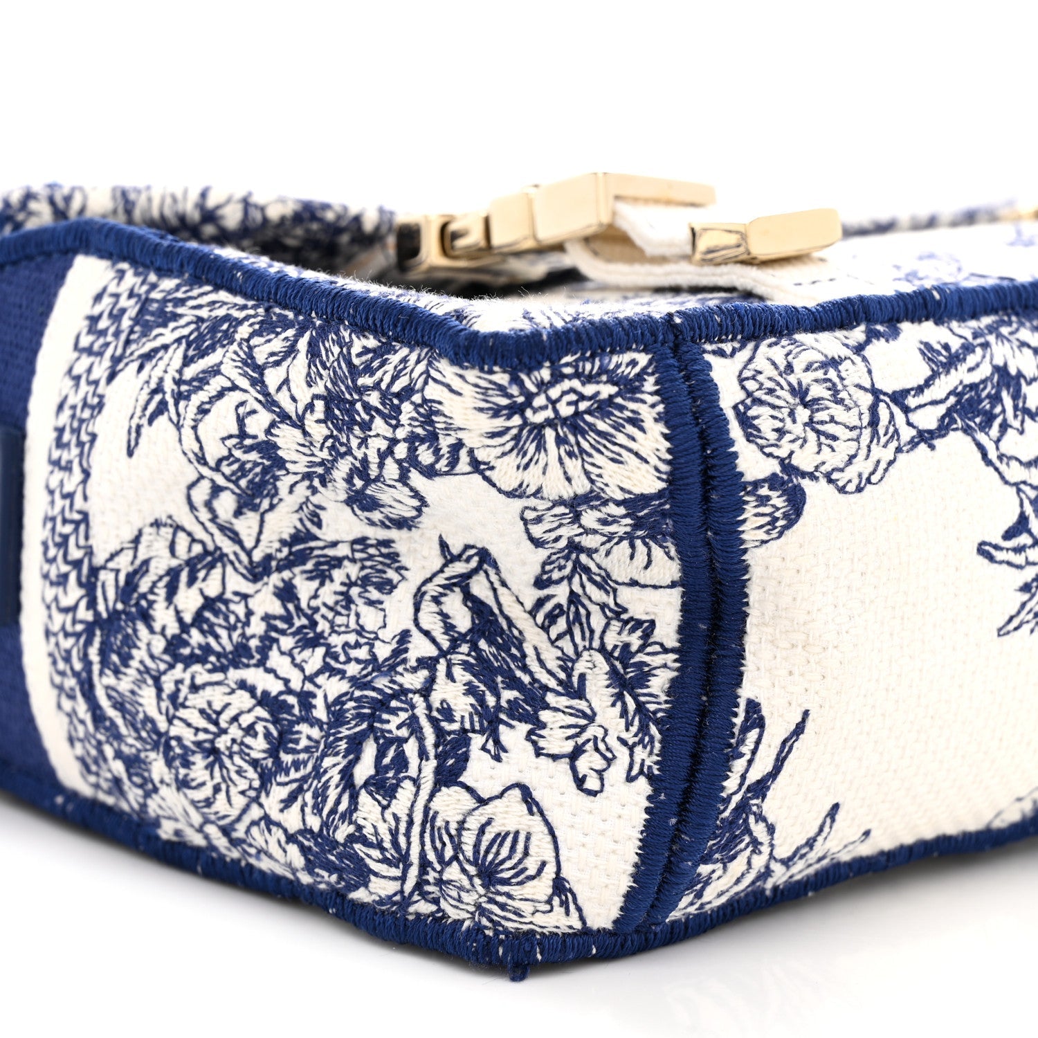 Canvas Embroidered Reve D'Infini Small Diorcamp Messenger  Blue