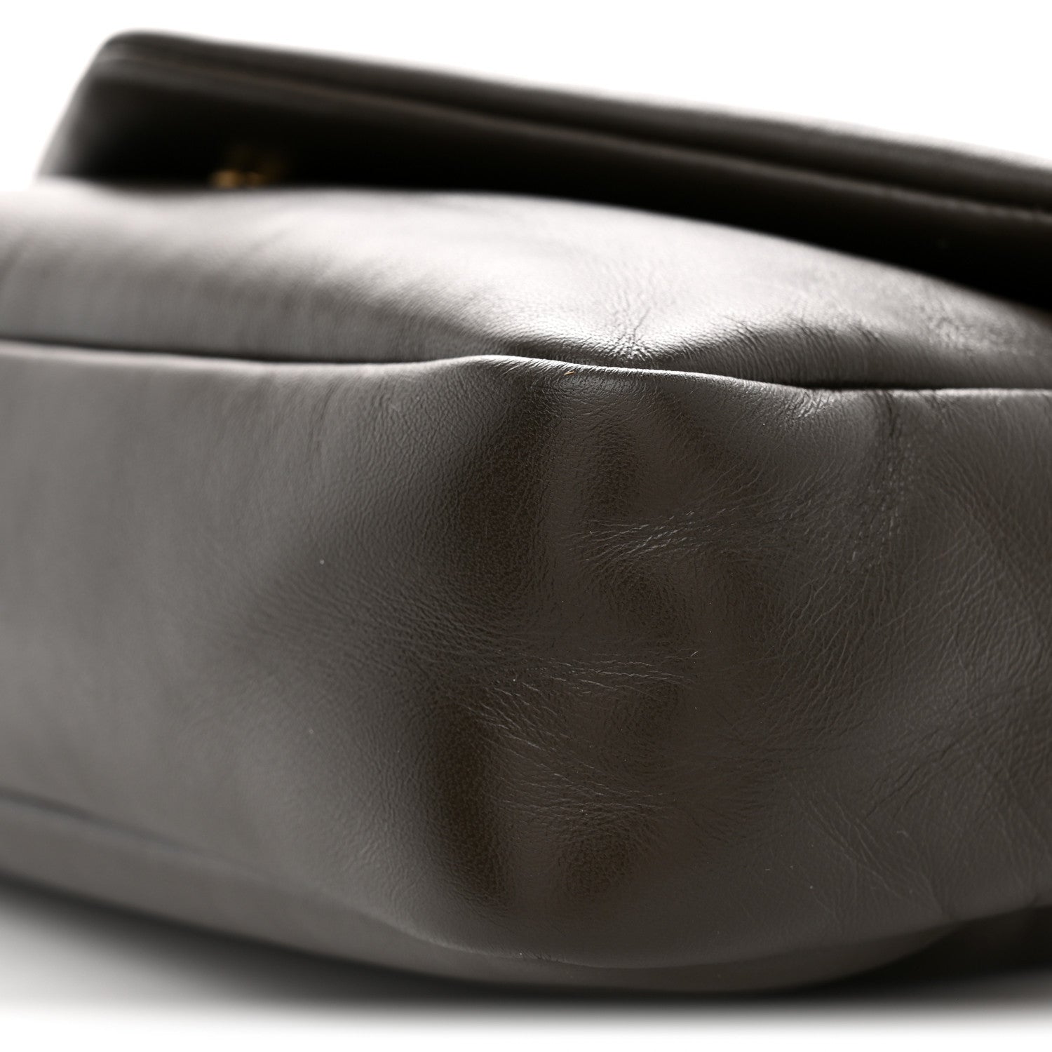 Plunged Lambskin Calypso Light Musk