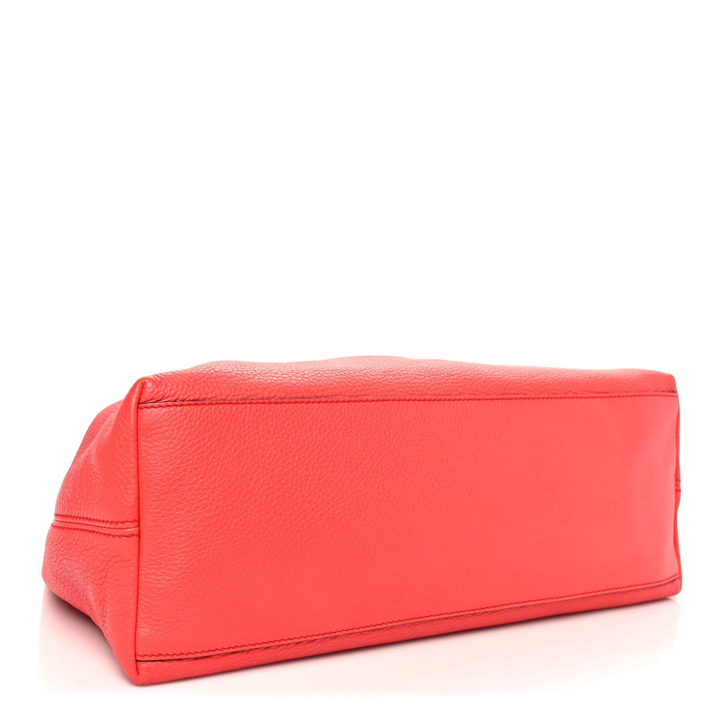 Pebbled Calfskin Medium Soho Chain Shoulder Bag Begonia Pink