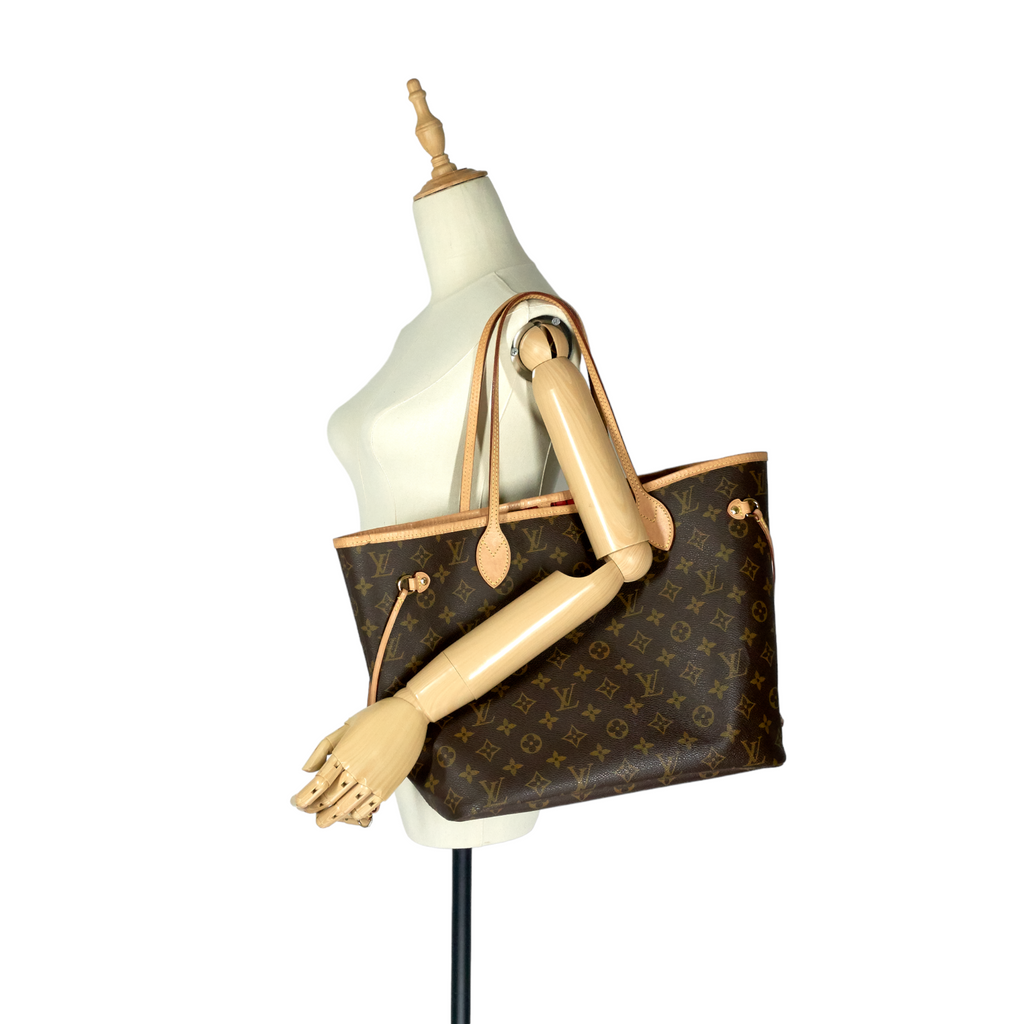 Louis Vuitto Neverfull MM Monogram Canvas Tote Bag with Pochette