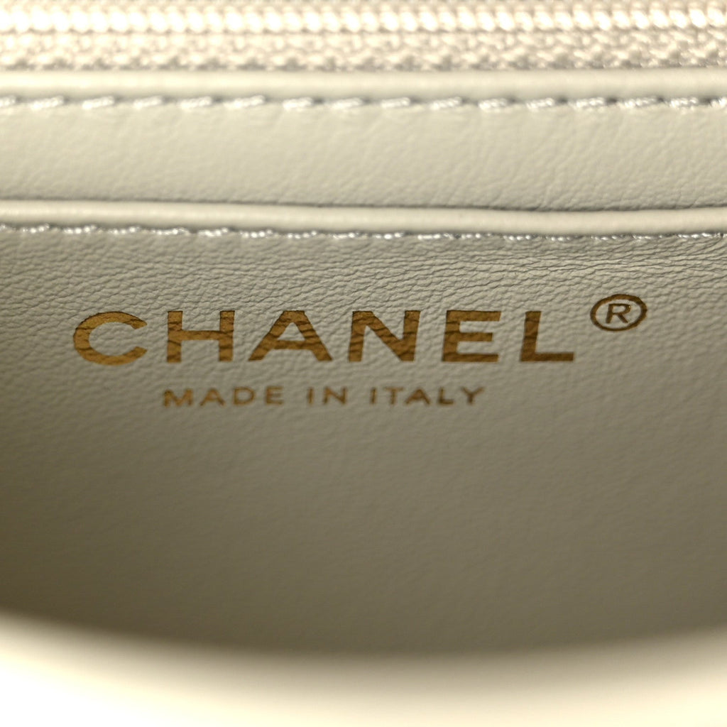 Lambskin Quilted Mini Pearl Crush Flap Light Grey