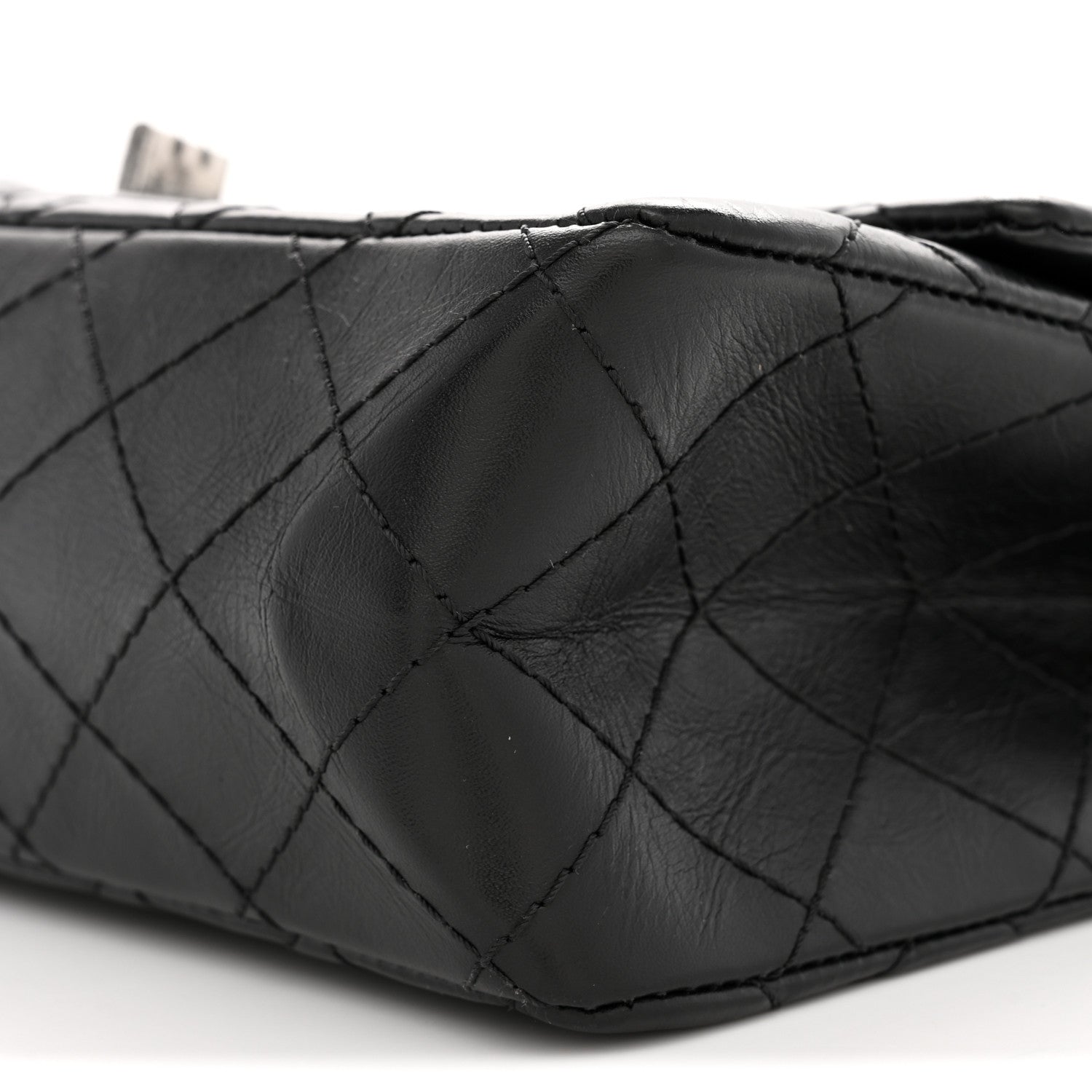 Aged Calfskin Quilted 2.55 Reissue 225 Flap Black
