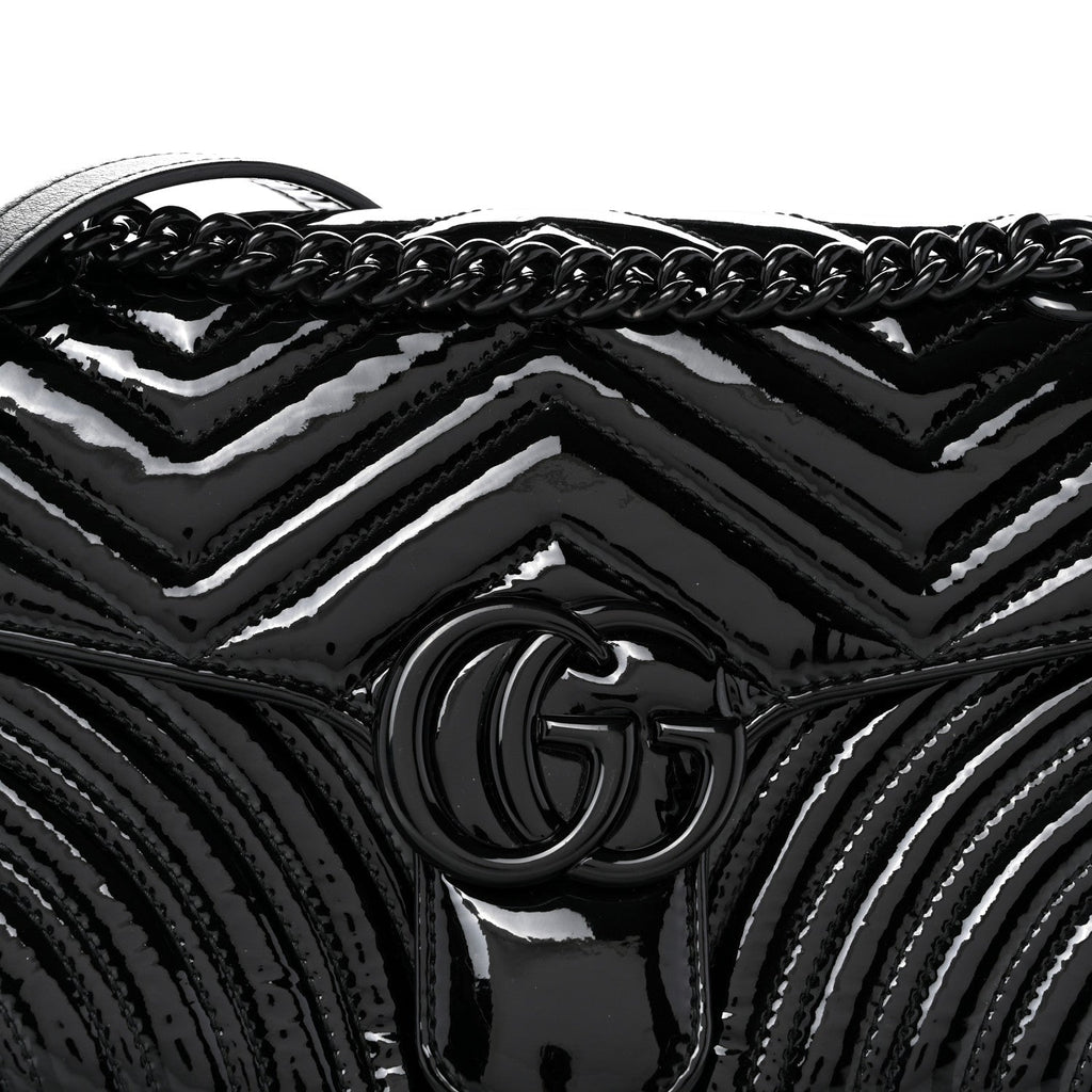 Patent Calfskin Matelasse Monochrome Small GG Marmont Shoulder Bag Black