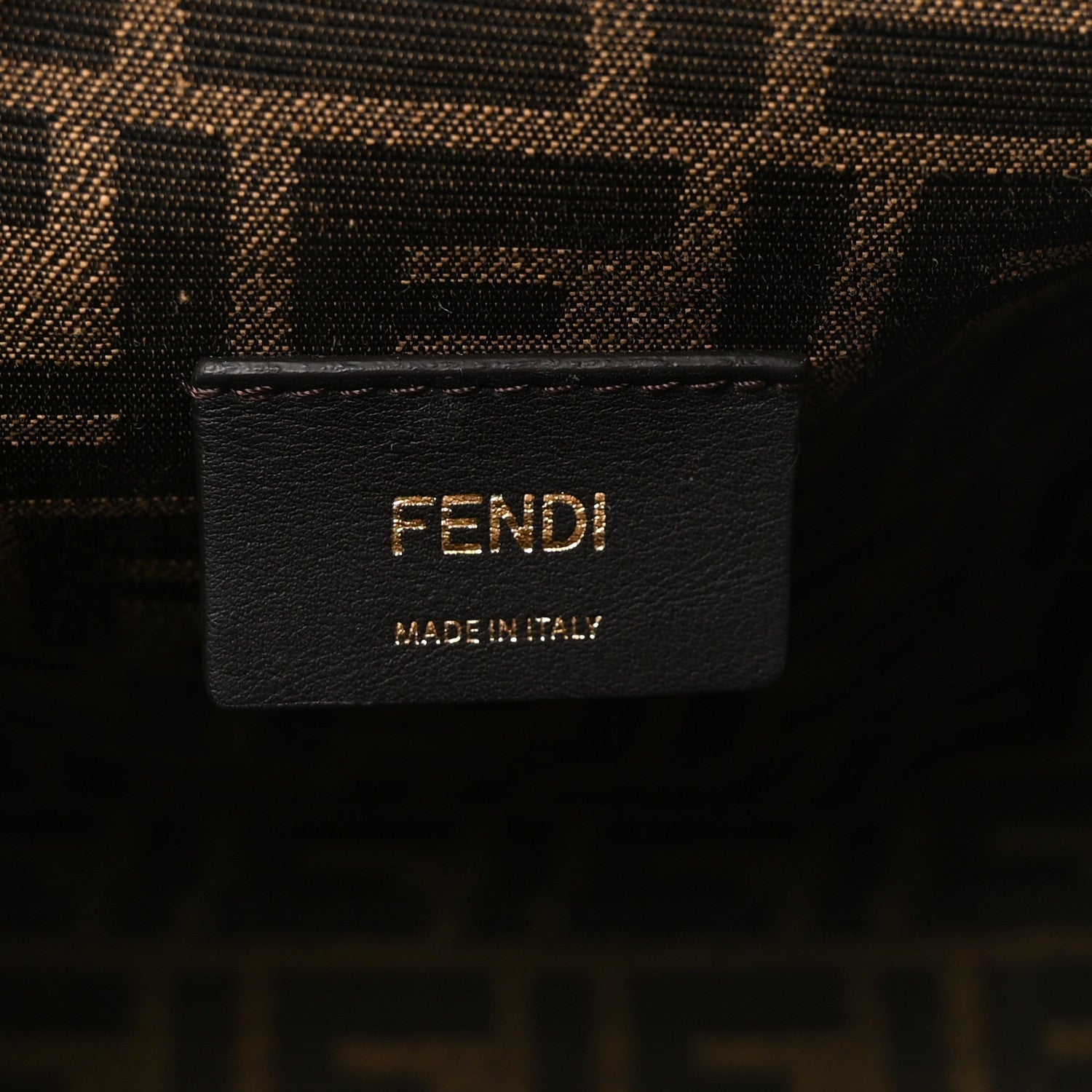 Shiny Nappa Medium Fendi First Black