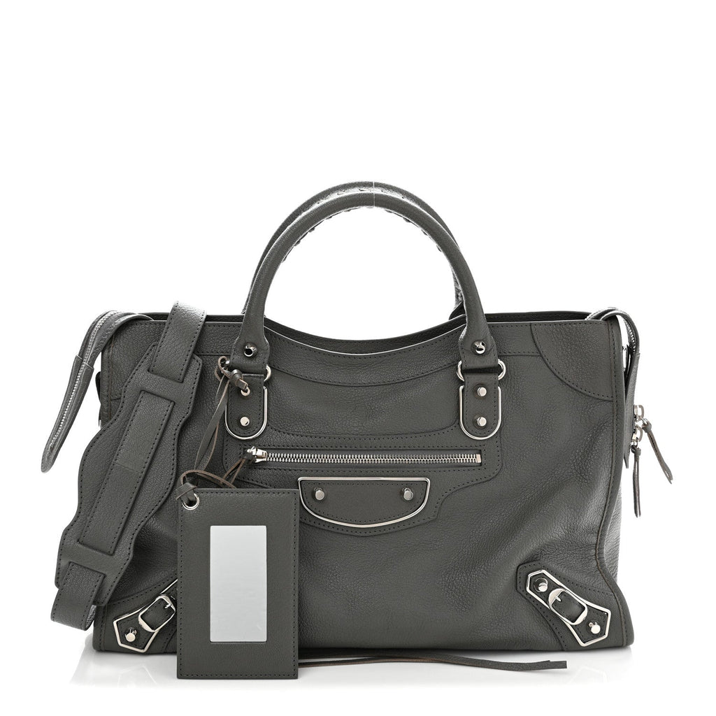 Chevre Silver Metallic Edge Hardware City Gris Acier