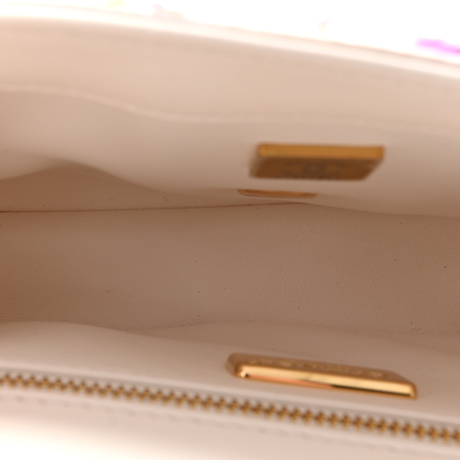 Sequin Logo CC Small Single Flap White Multicolor