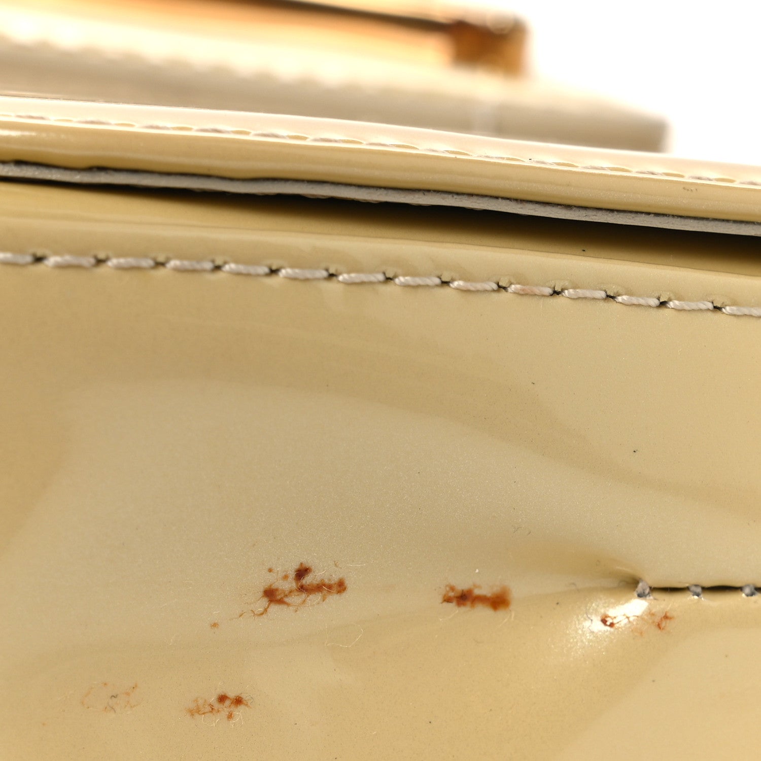 Patent Sobe Clutch Beige Poudre
