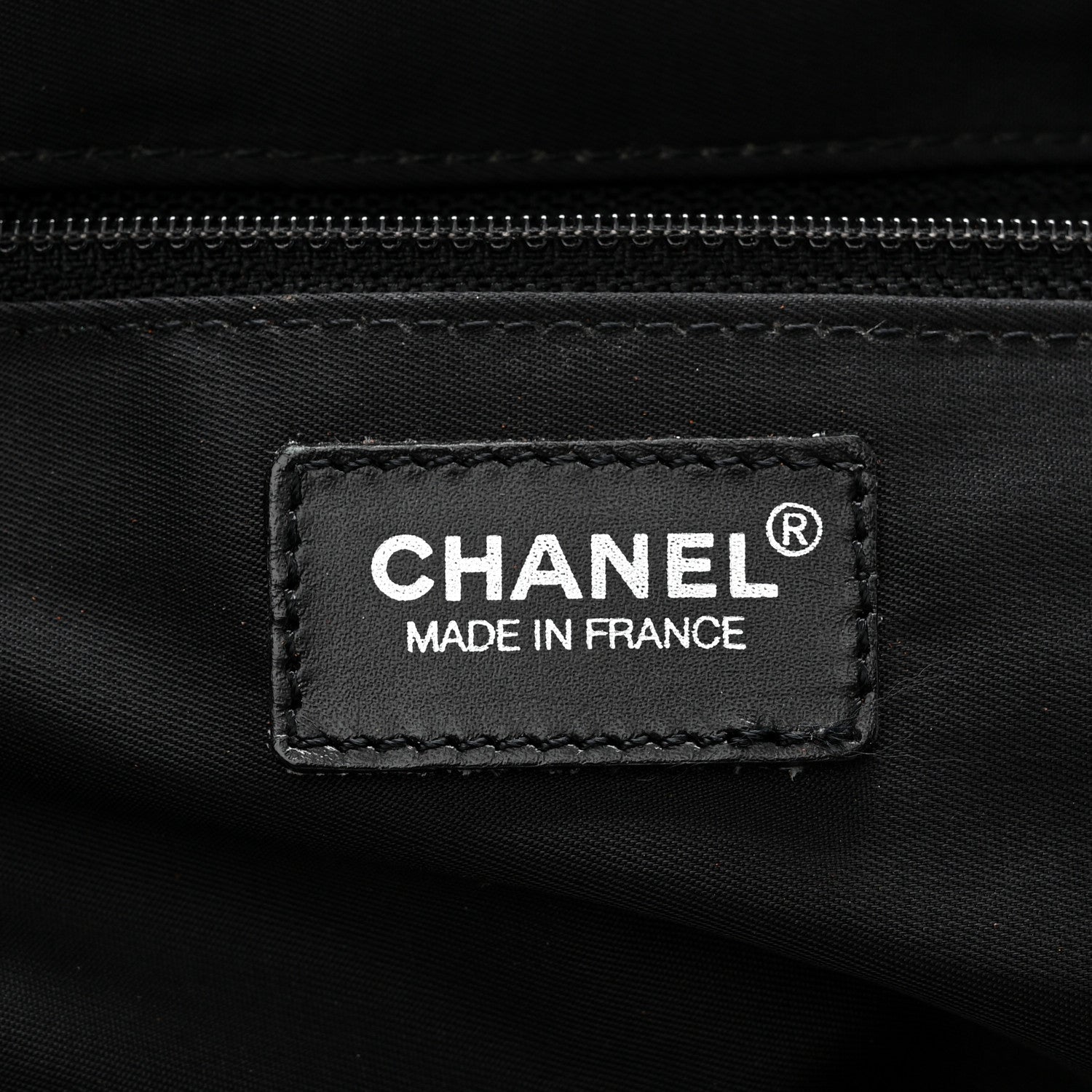 Nylon Medium Travel Tote Black
