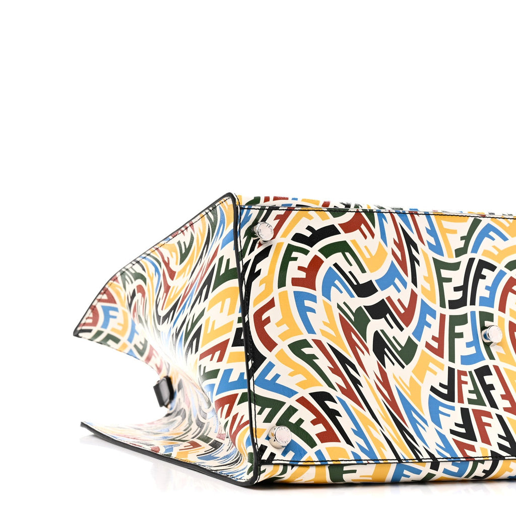 X SARAH COLEMAN Vitello Grace Light FF Vertigo Shopping Tote White Ice Multicolor