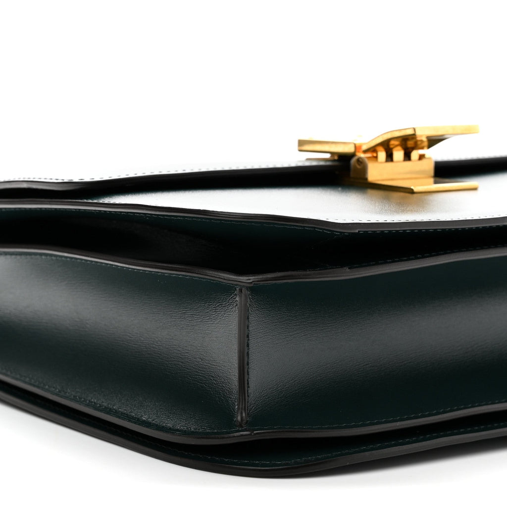 Box Calfskin Classic Box Medium Flap Bag Amazone
