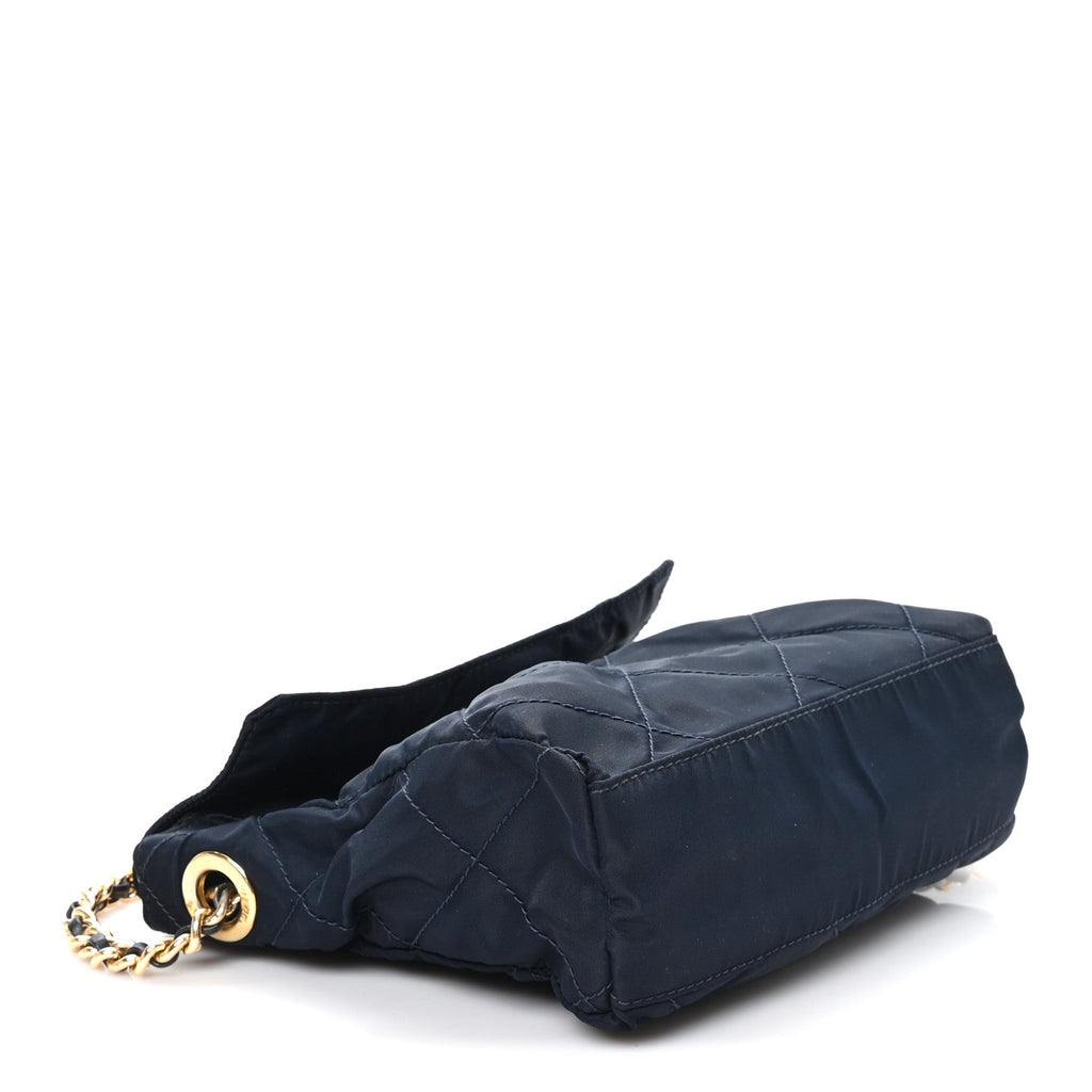 Nylon Tessuto Impuntu Quilted Flap Shoulder Bag Blue