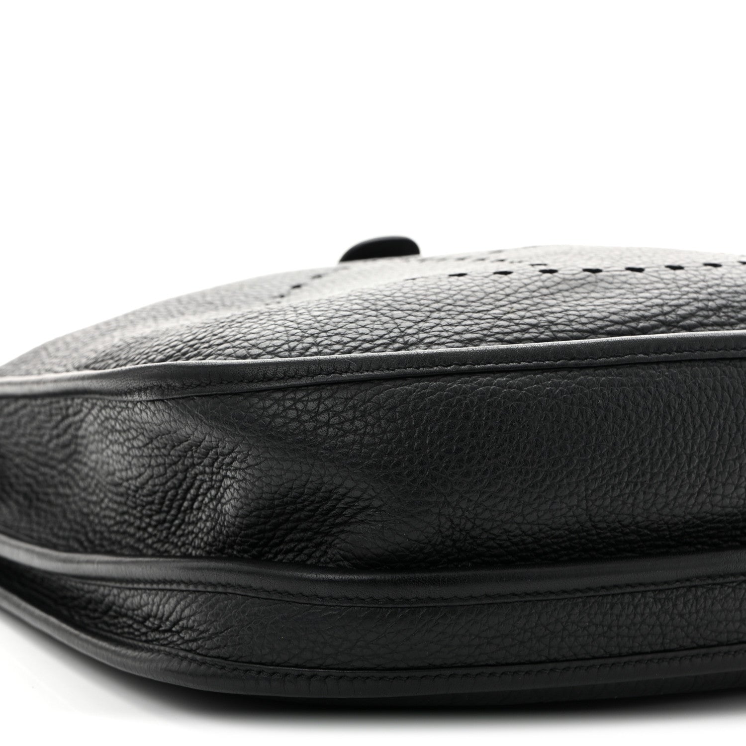 Taurillon Clemence Evelyne III PM Black