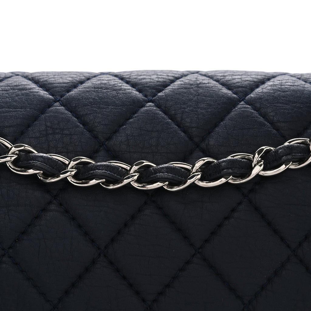 Deerskin Quilted Casual Journey Flap Dark Blue
