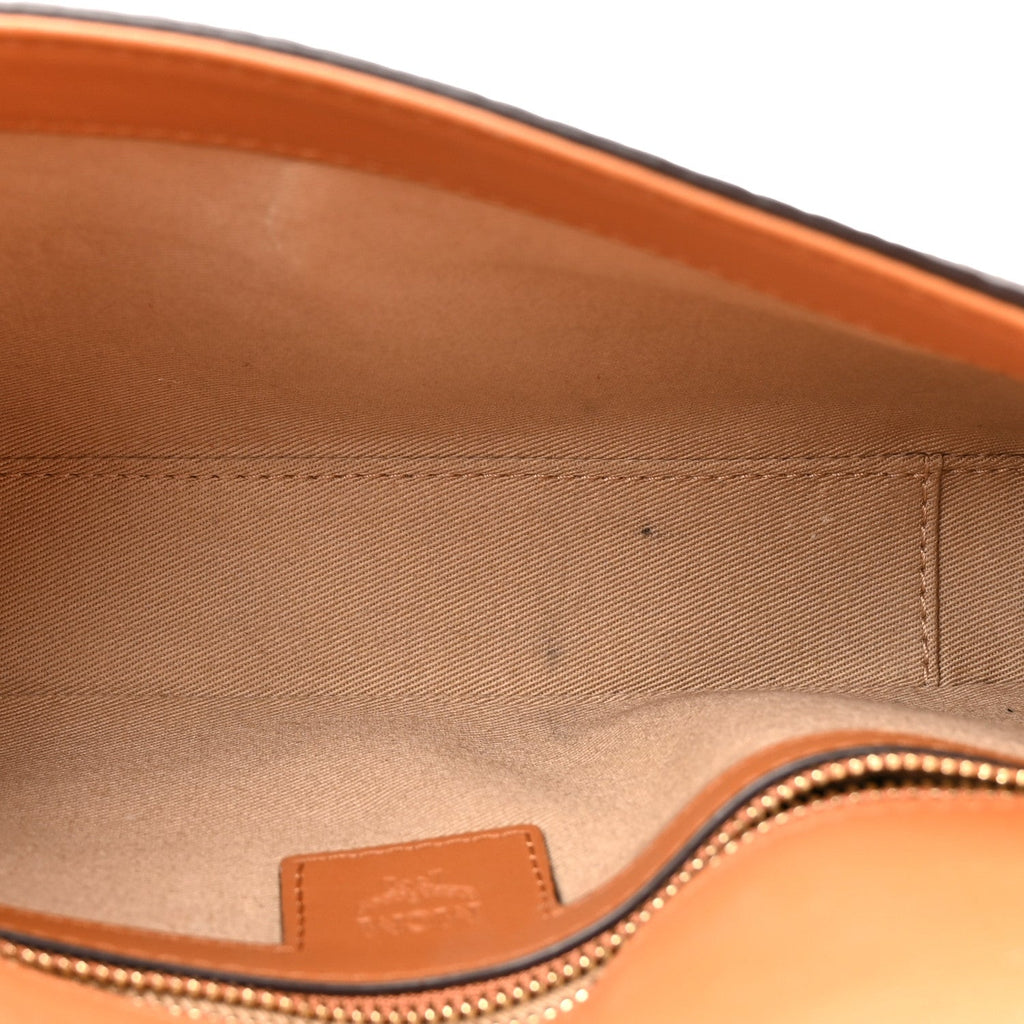 Visetos Small Millie Crossbody Belt Bag Cognac