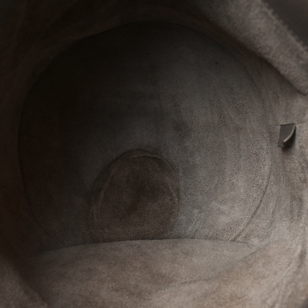Supple Grained Calfskin Bucket 16 Bag Pebble