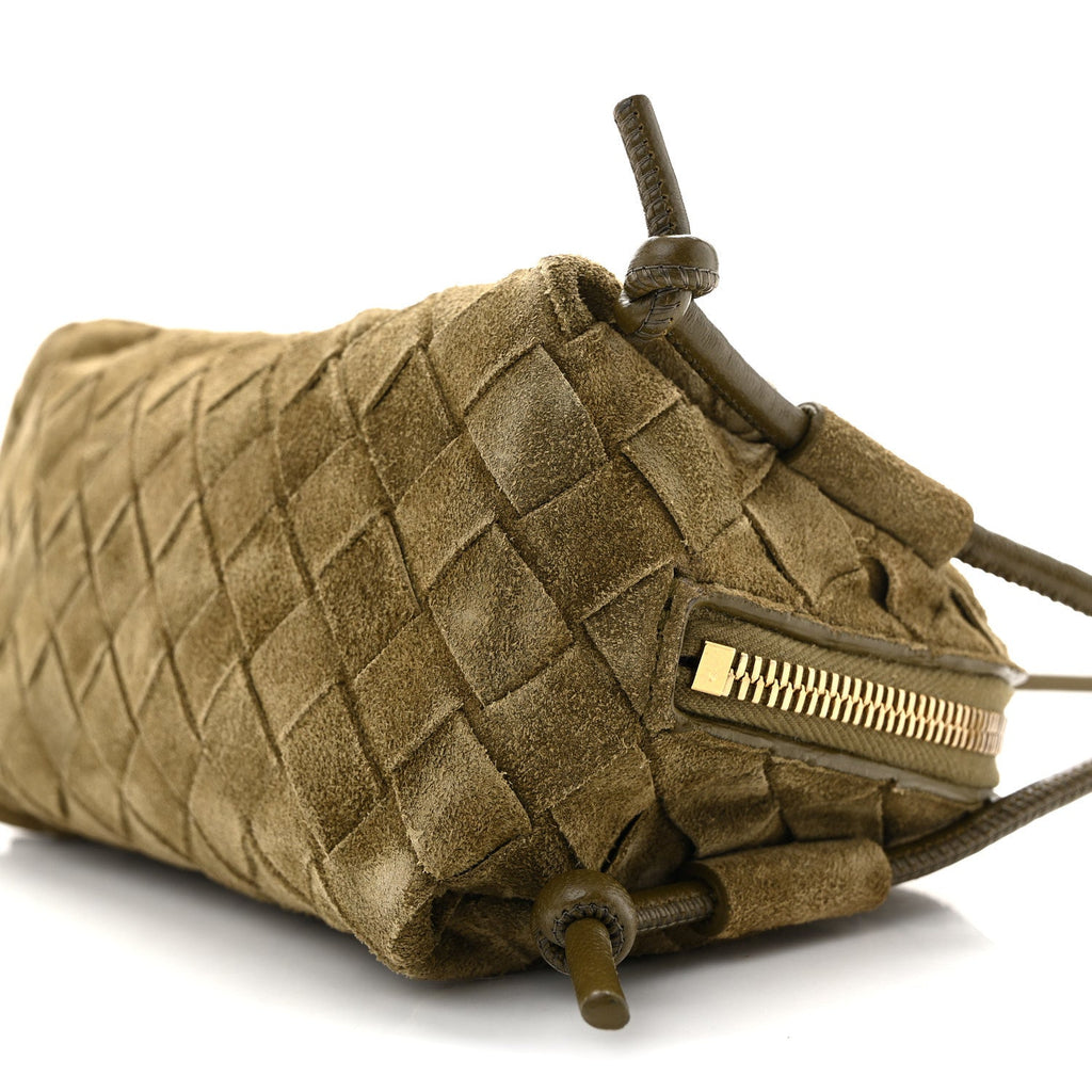 Suede Intrecciato Concert Pouch Mud