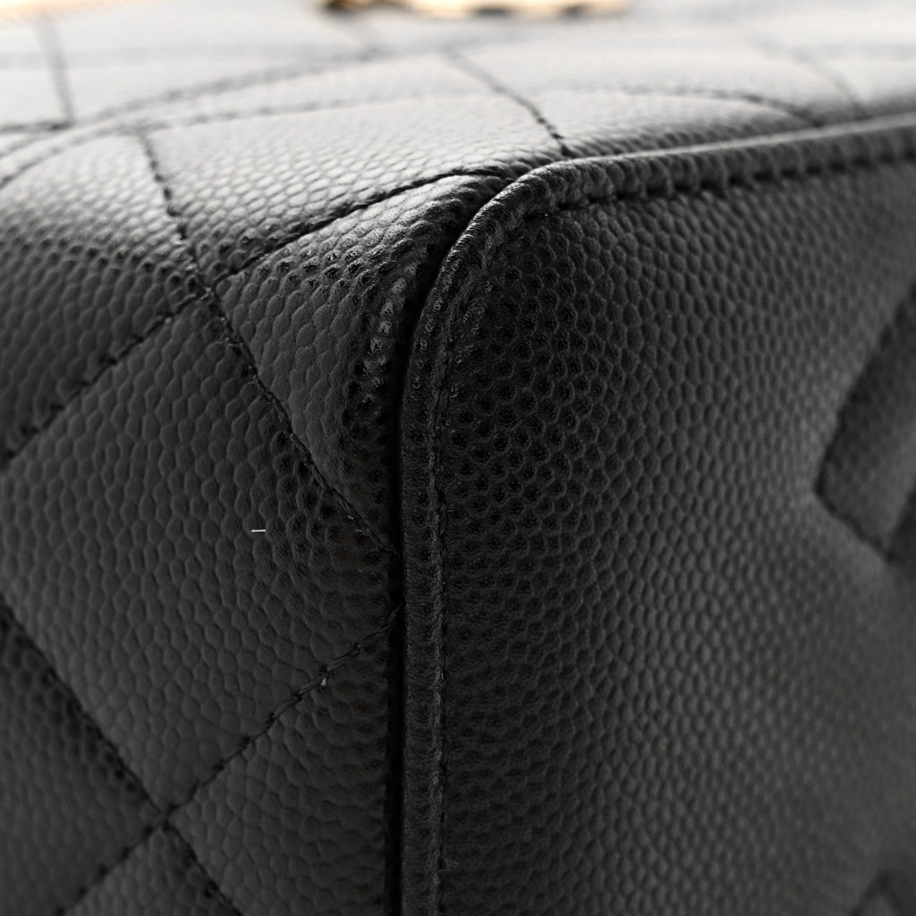 Caviar Quilted Trendy Handle Mini Vanity Black