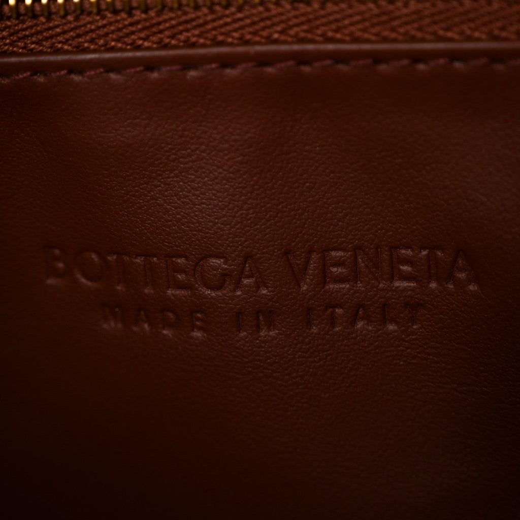 Calfskin Intrecciato Small Hop Sapele