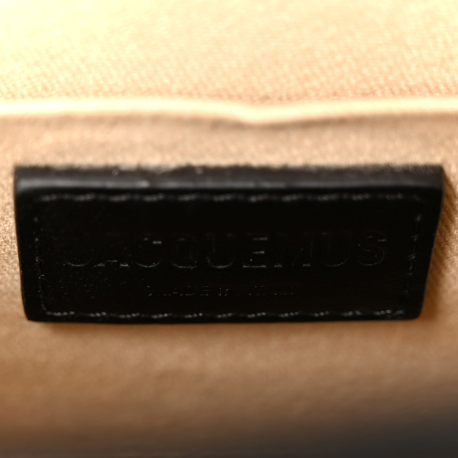 Smooth Calfskin Le Grand Chiquito Black