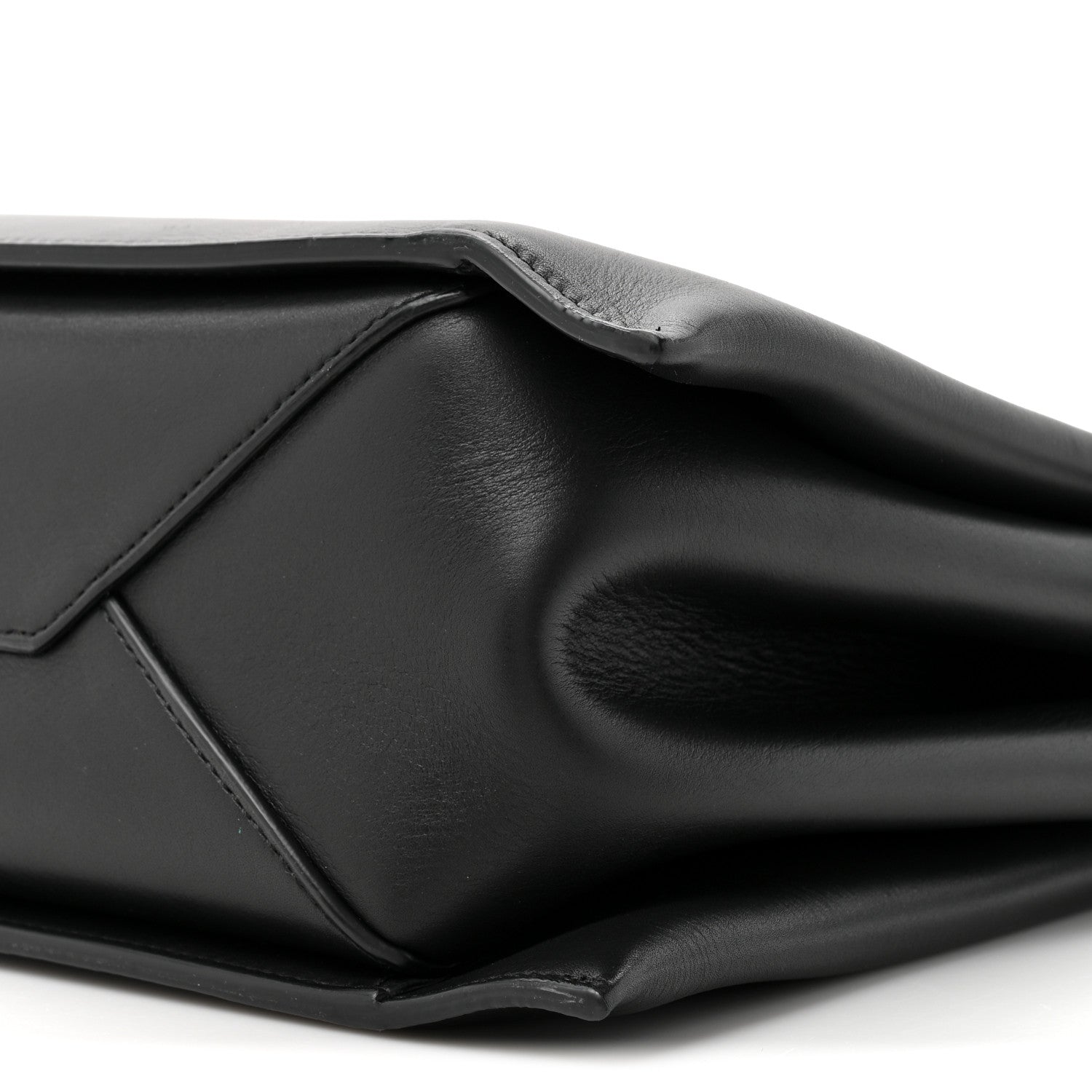 Supple Natural Calfskin Medium Tri-Fold Bag Black