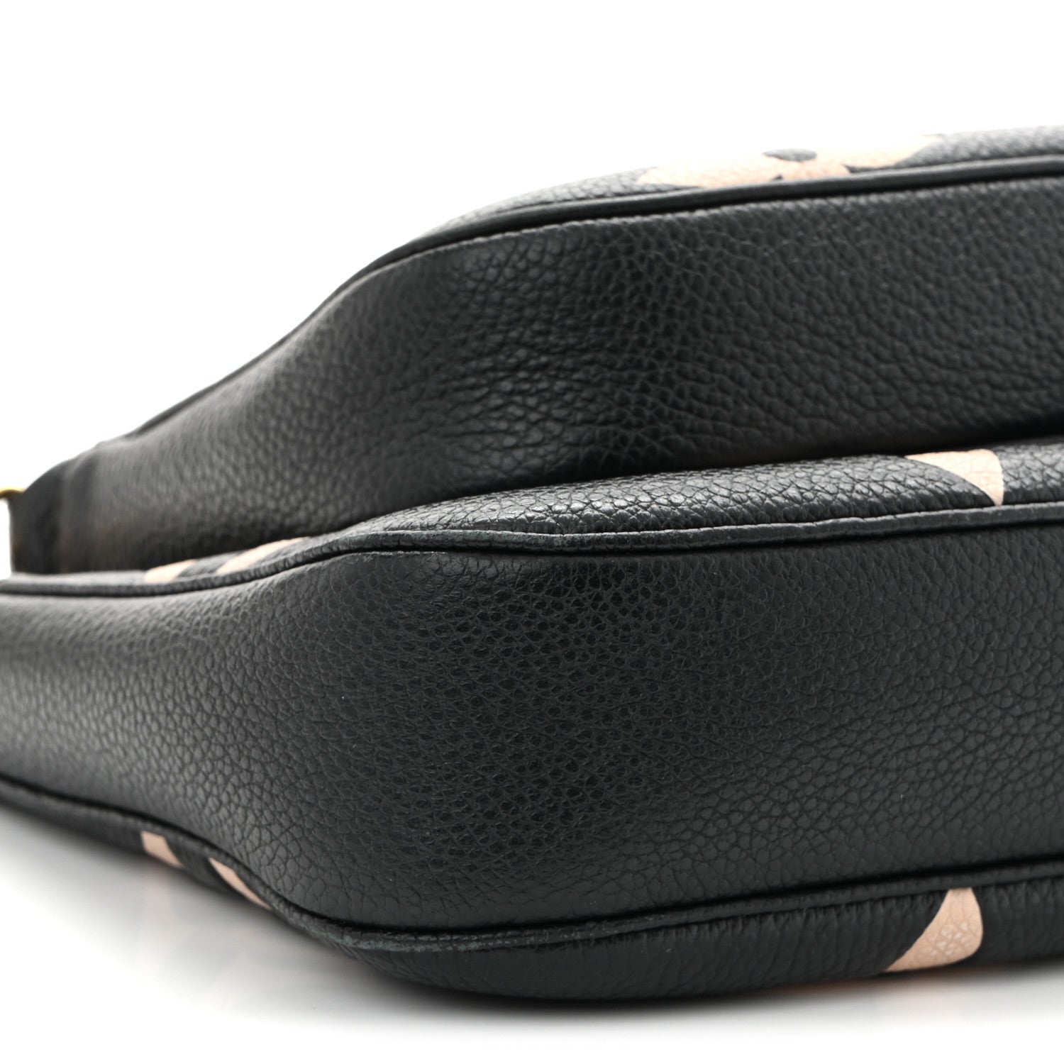 Empreinte Monogram Giant Multi Pochette Accessories Black Beige