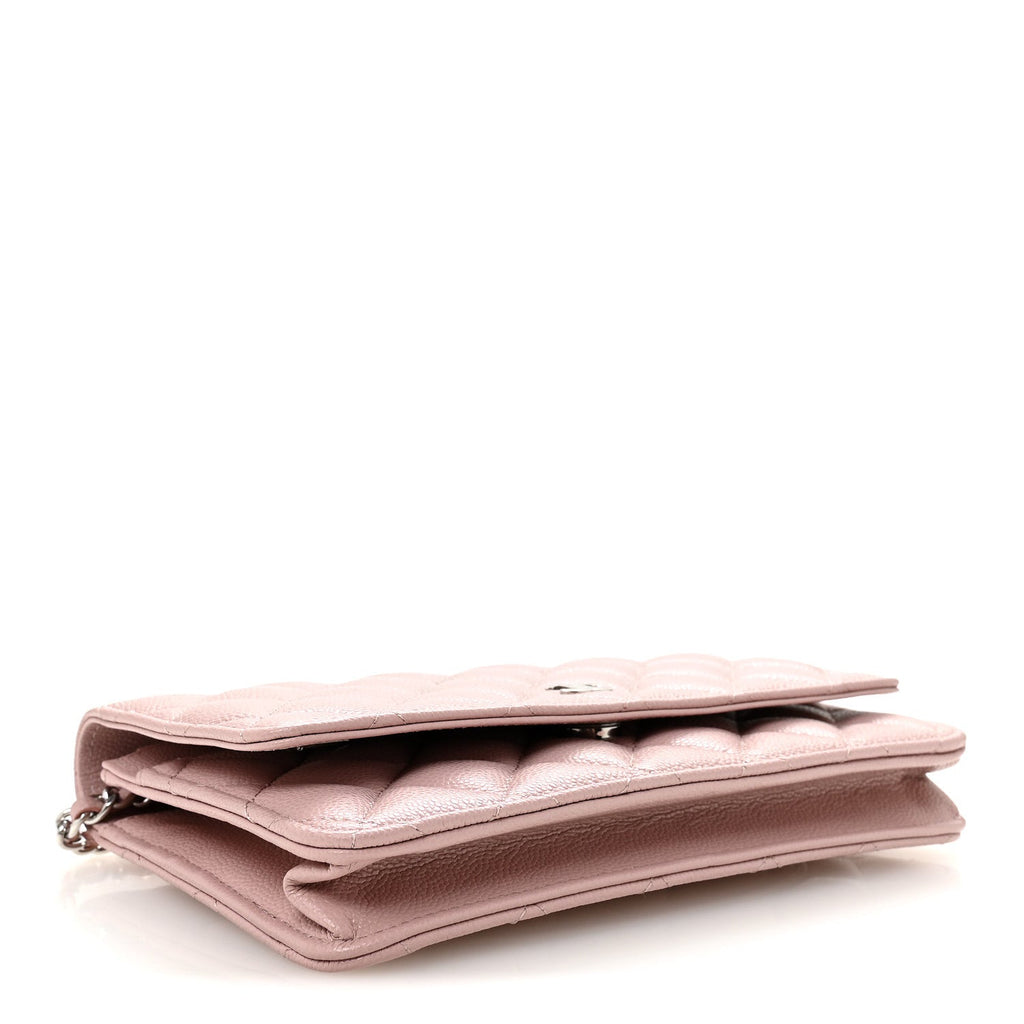 Caviar Quilted Wallet on Chain WOC Light Pink