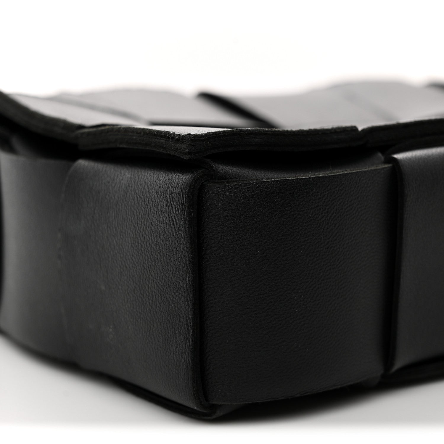 Nappa Maxi Intreccio Cassette Bag Black