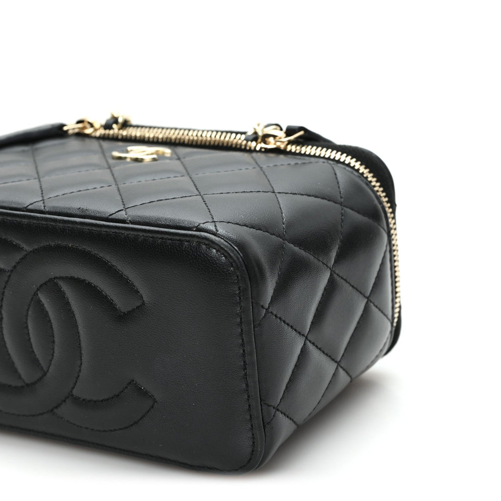 Lambskin Quilted Small Top Handle Vanity Case With Chain Black
