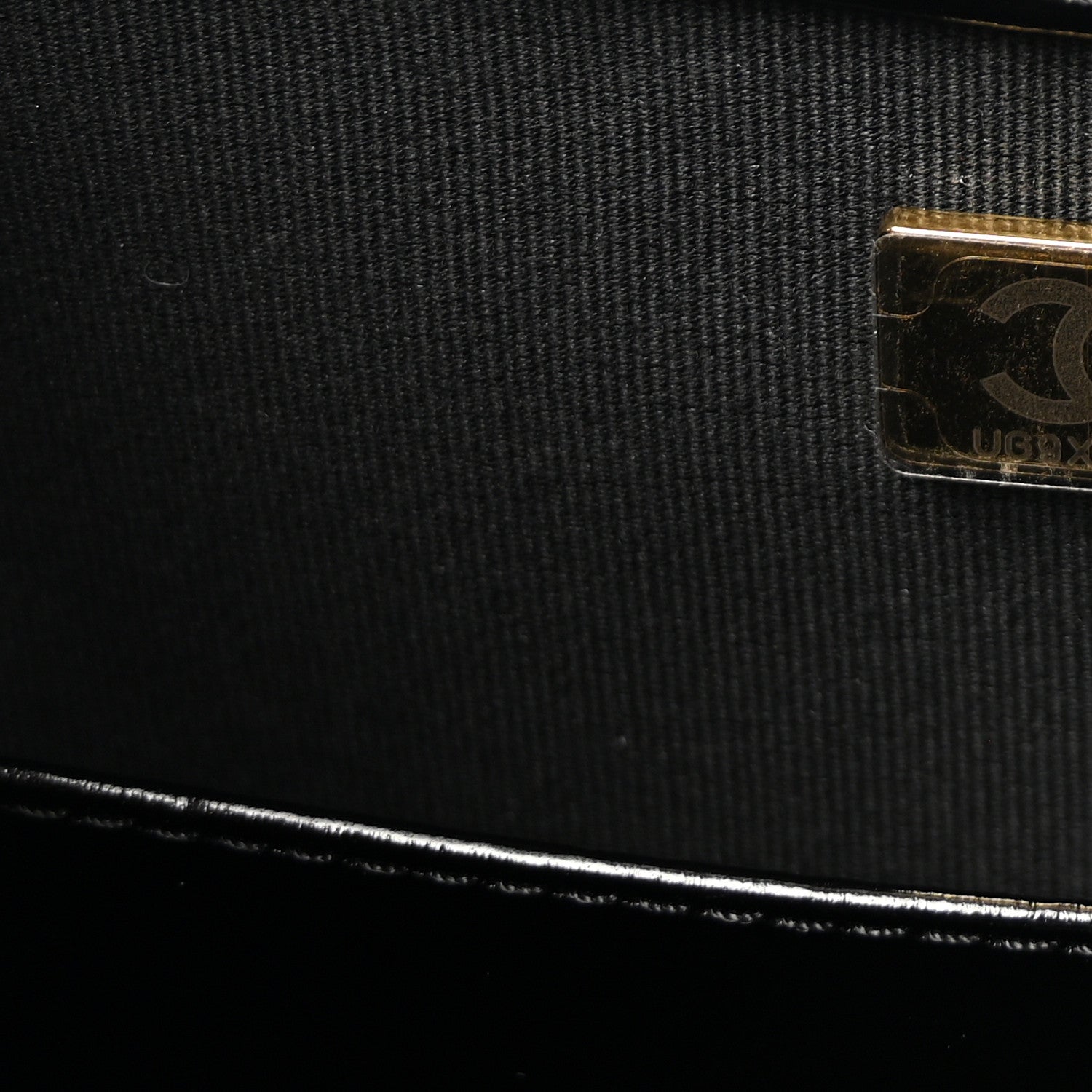 Shiny Lambskin Quilted Large 31 Shopping Bag Black