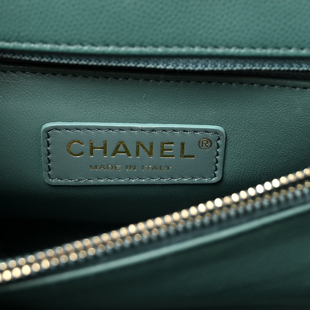 Caviar Quilted Lizard Embossed Small Coco Handle Flap Green