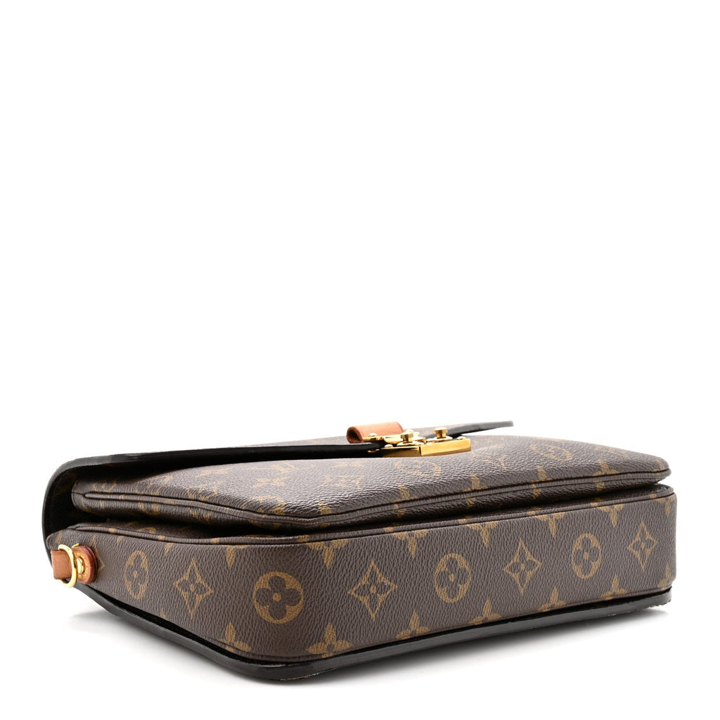 Monogram Pochette Metis