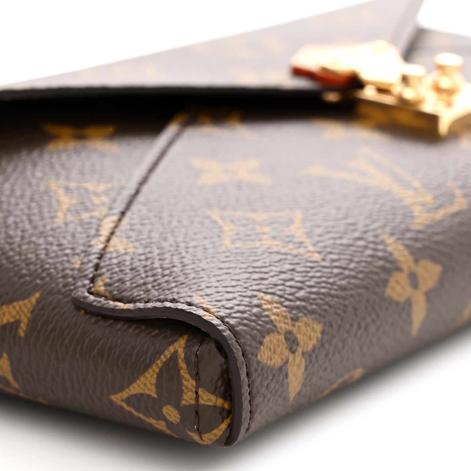 Monogram Grace Coddington Kirigami Organizer On Chain Beige