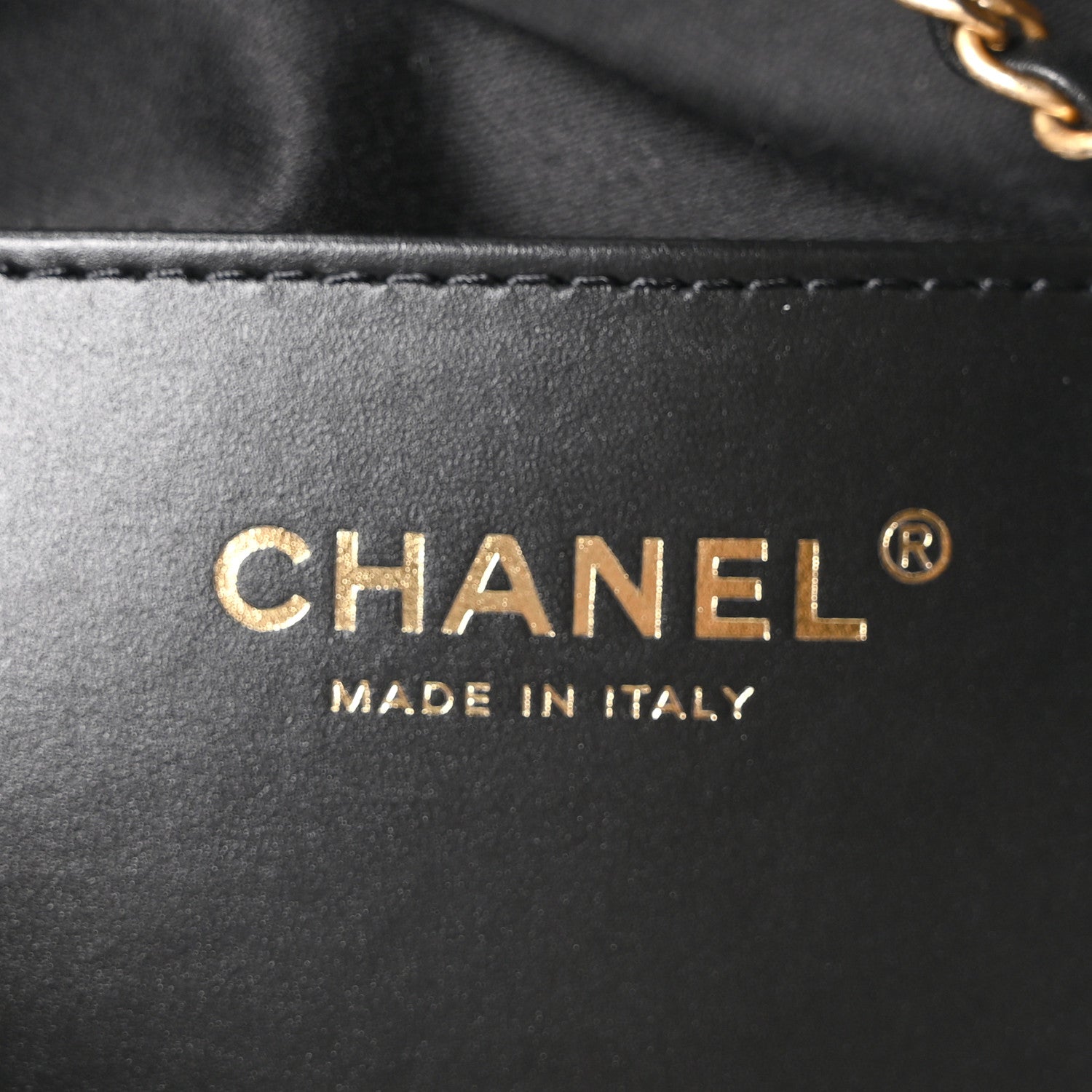 Caviar Quilted Medium Chanel 25 Handbag Black