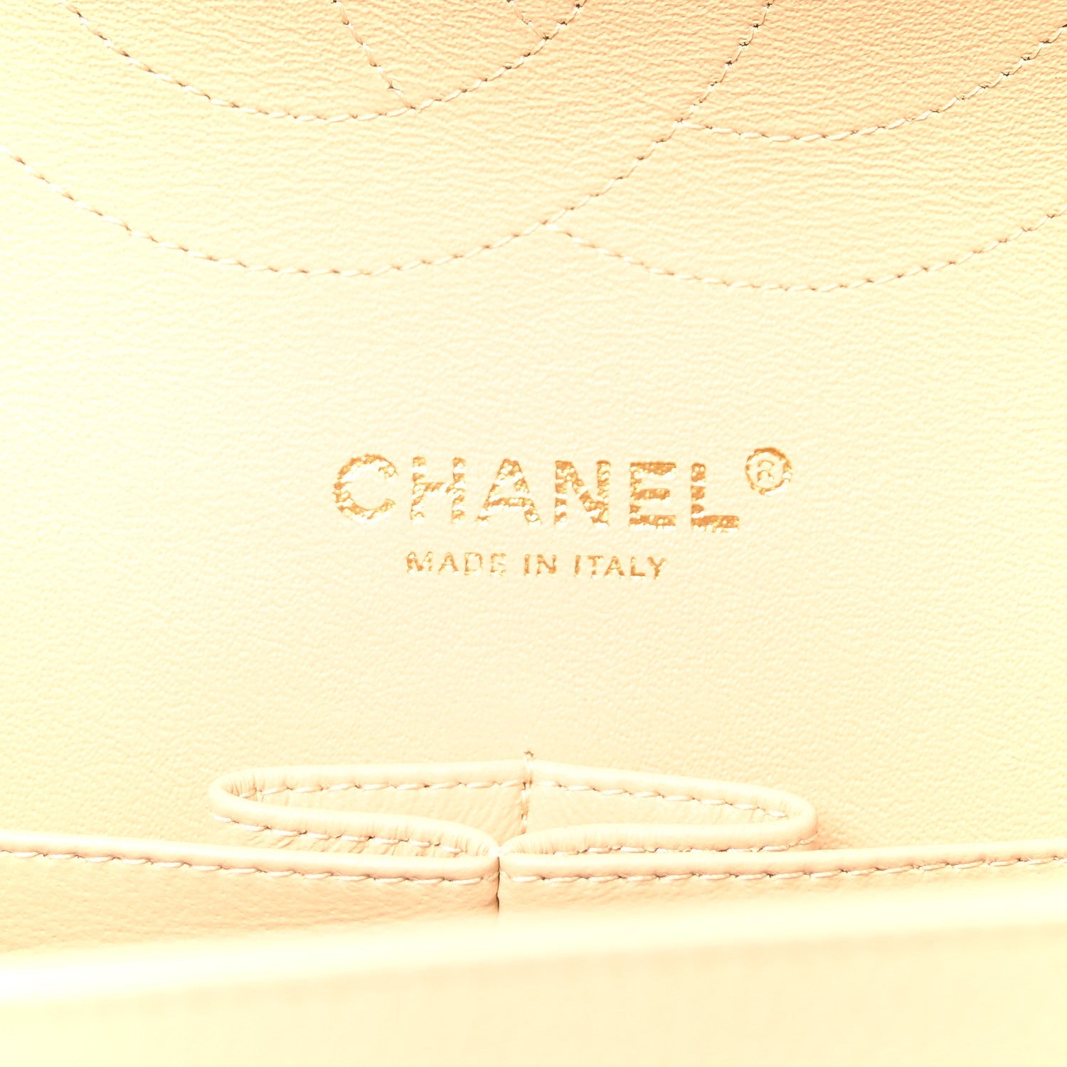 Caviar Quilted Jumbo Double Flap Beige Clair