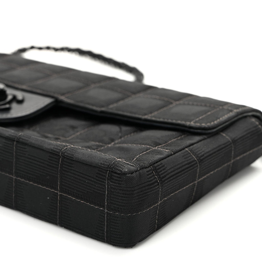 Nylon Travel East West Flap Black