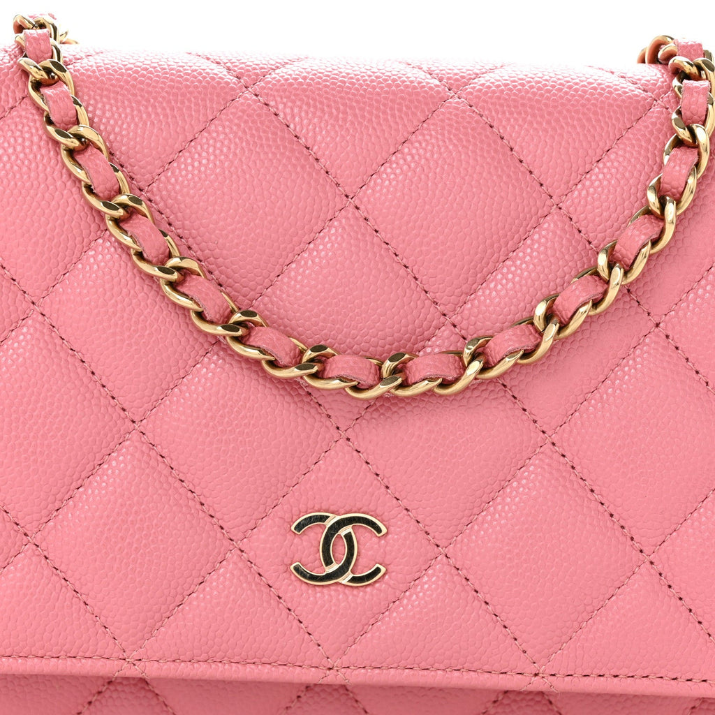 Caviar Quilted Wallet on Chain WOC Pink