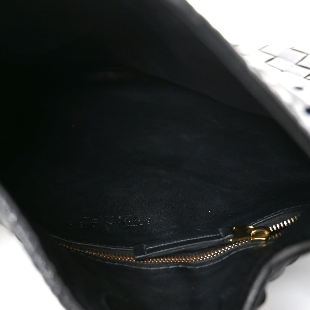 Calfskin Intrecciato Small Hop Black