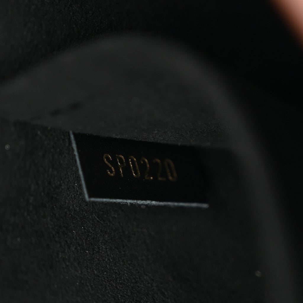 Monogram Pochette Dauphine
