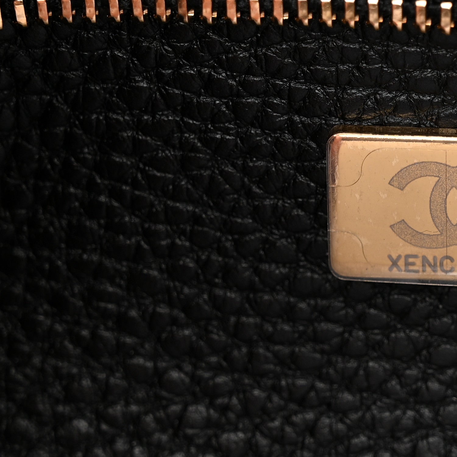 Grained Calfskin Stitched Urban Essentials Small Shopping Bag Black