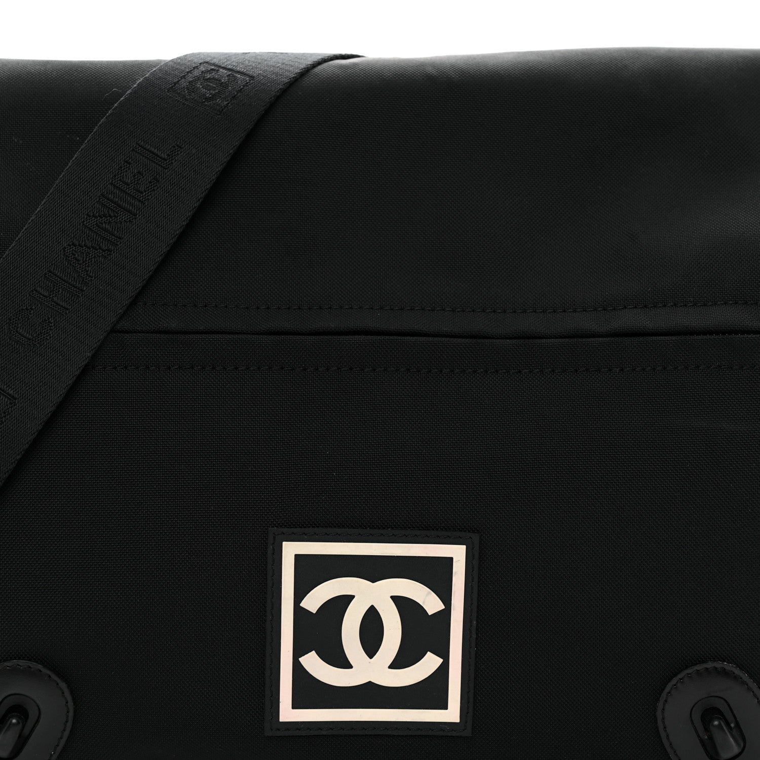 Nylon Sport CC Messenger Black